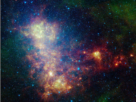 Телескоп Спитцер: Удивительные снимки Млечного Пути