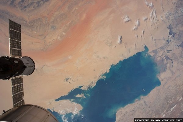 Далекий космос и фотографии Земли Далекий космос и фотографии Земли