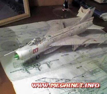 Сборная модель самолета - Су-7БМК