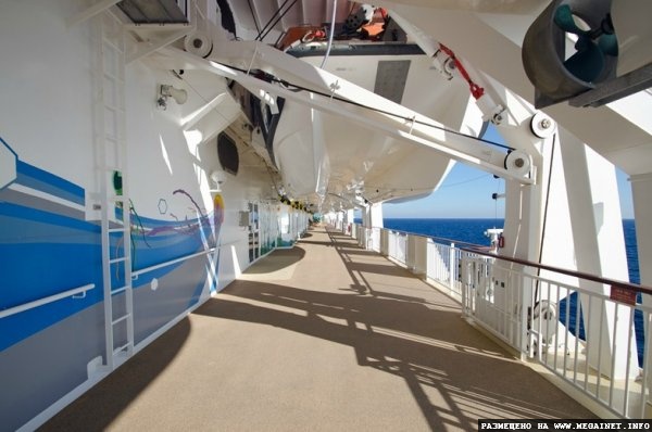 Круизный лайнер Norwegian Jade Круизный лайнер Norwegian Jade