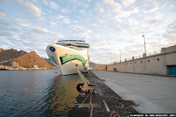 Круизный лайнер Norwegian Jade Круизный лайнер Norwegian Jade