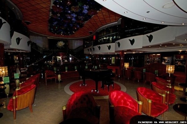 Круизный лайнер Norwegian Jade Круизный лайнер Norwegian Jade