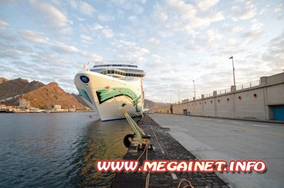 Круизный лайнер Norwegian Jade Круизный лайнер Norwegian Jade