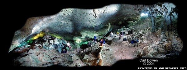 Ночные фотографии подводных пещер